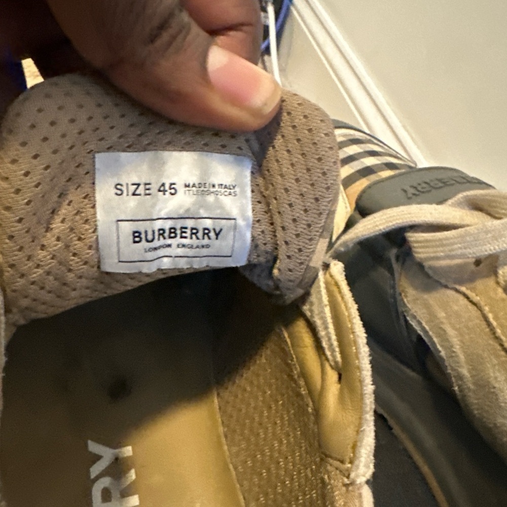 Burberry Gray and Brown Sneakers with Geometric Tread - Picture 2 of 6